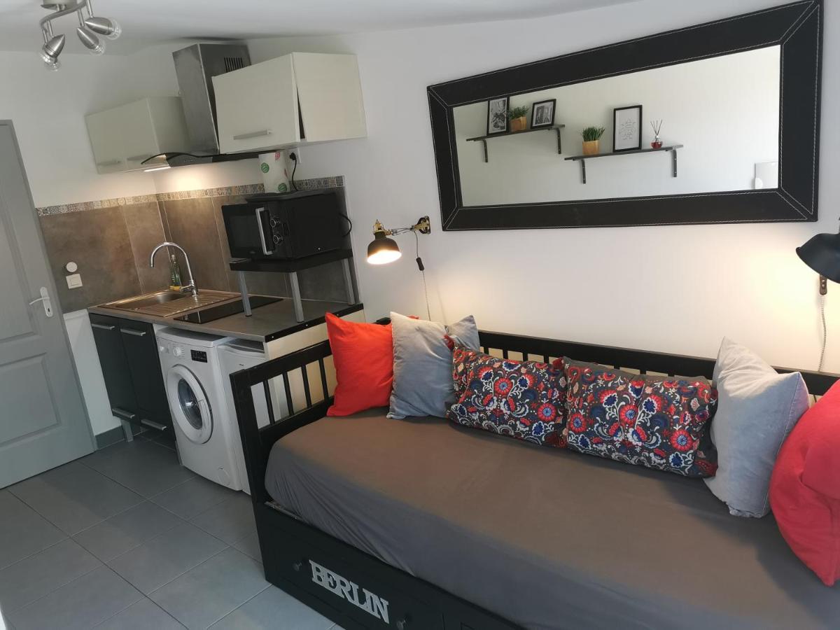 Lou Mistraou Apartment ลา การ์ด ภายนอก รูปภาพ